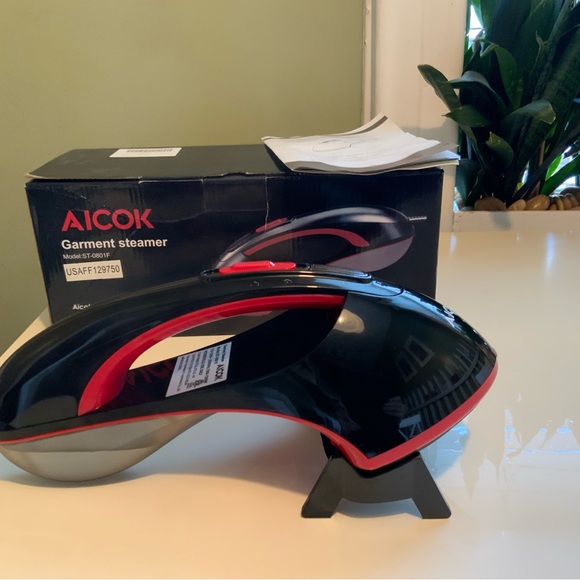 Aicok Garment Steamer for Dual Use, Flat Ironing and Handheld Steaming - Picture 1 of 6